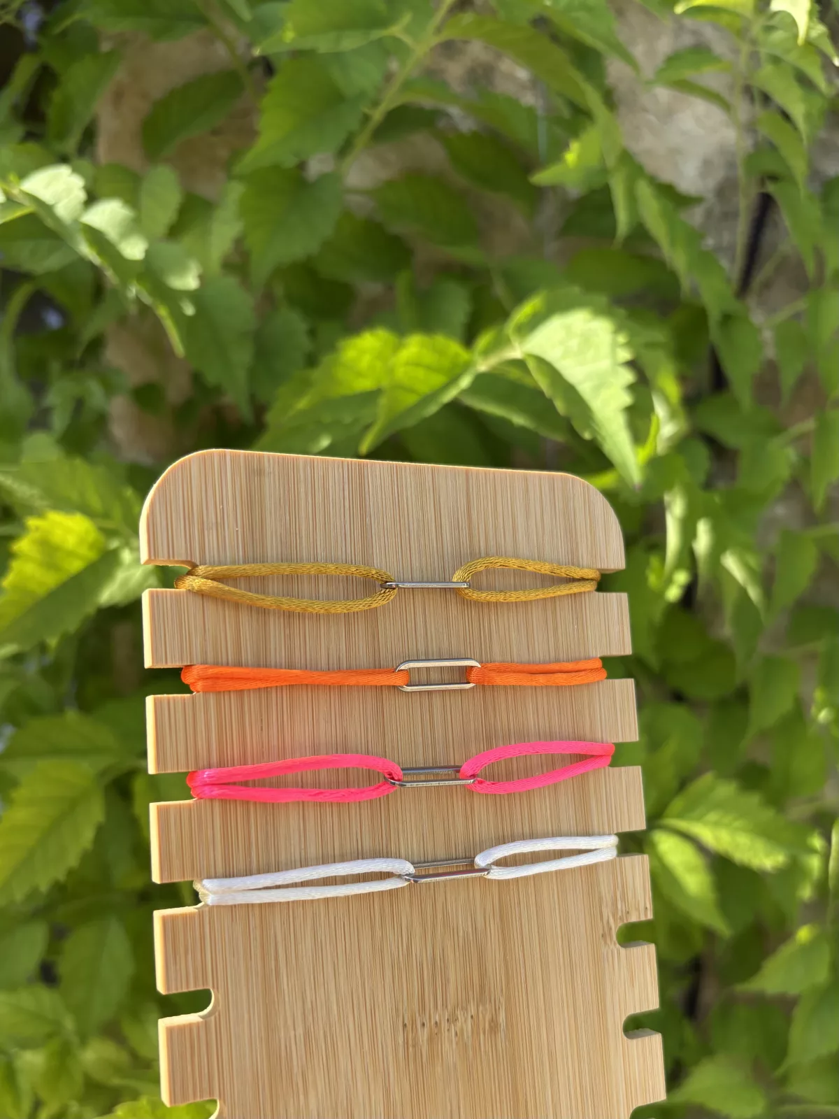 Bracelet Ambre, monture argentée, couleur rose