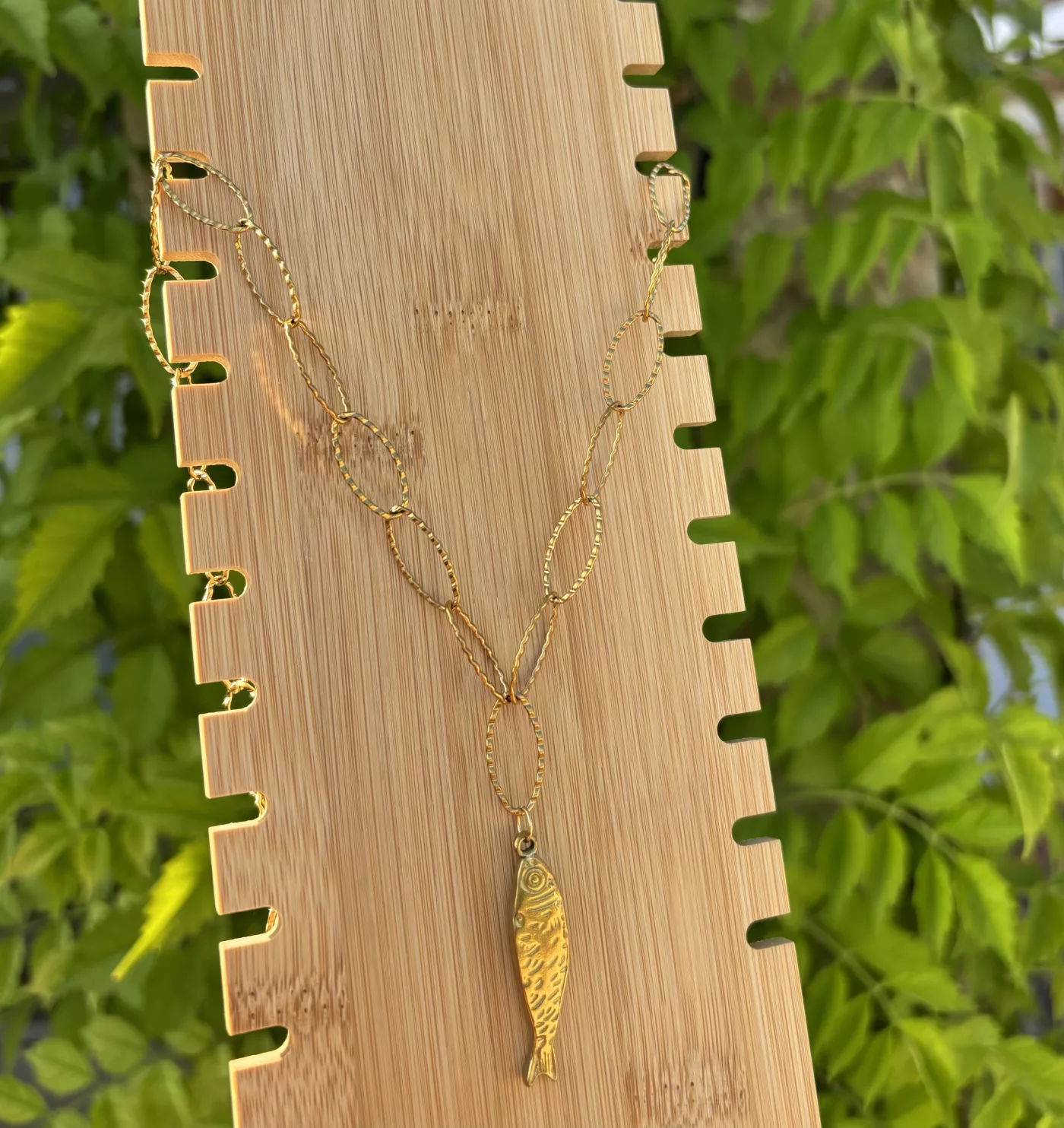 Collier Charlotte, monture dorée